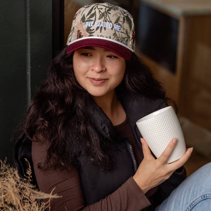 Jenessa Wait - Wholesale Baseball cap – Women's - Hat: Love healed me1