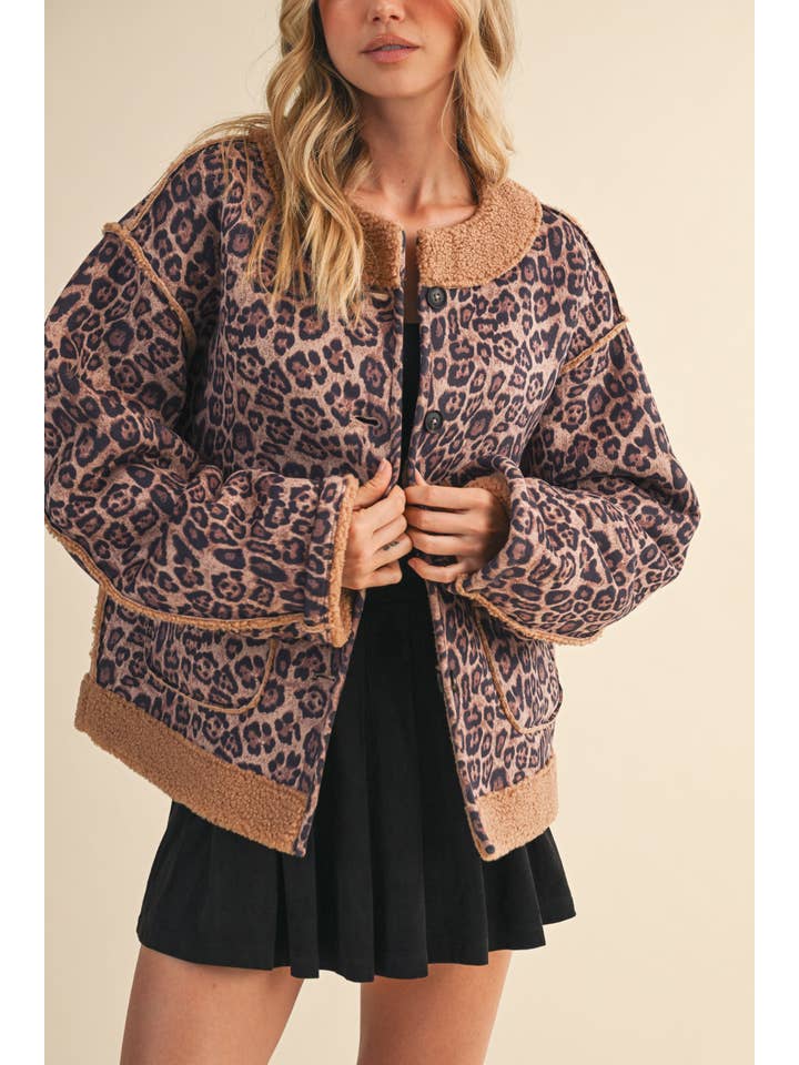 IJ1639 LEOPARD REVERSIBLE TEDDY LEOPARD QUILTED JACKET for wholesale on Faire3