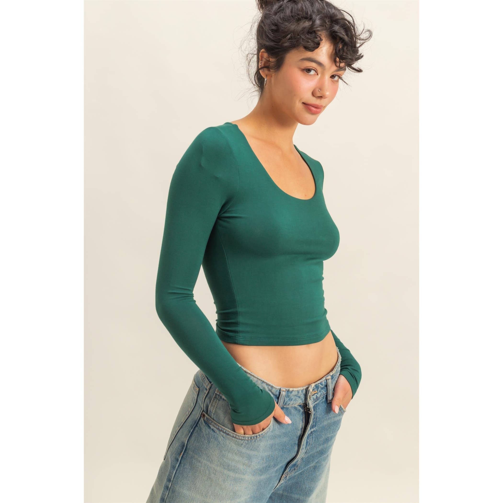 HYFVE - Wholesale Knit Top - Women's - Scoop Neck Long Sleeve Crop Top15