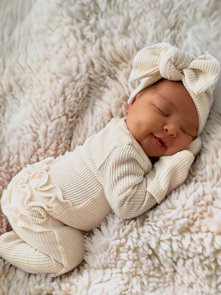 SpearmintLOVE - Wholesale Jumpsuit - Baby - Organic Waffle 2-Way Zip Ruffle Footie, Snow