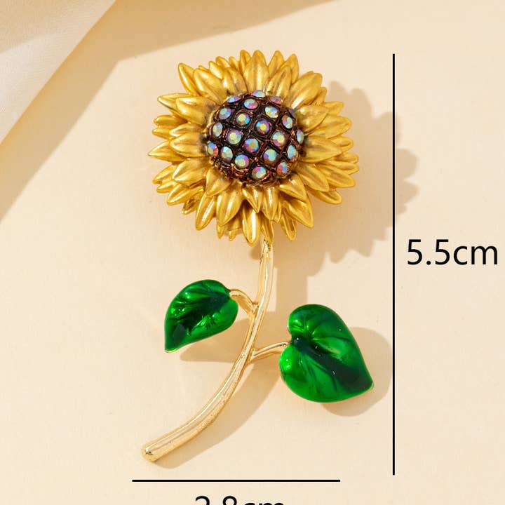 Fantasy Brooch 26AHBRO002 for wholesale by Blossom bijoux