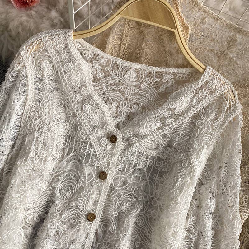 Hope & Sunshine – Cardigan - Mulher por atacado – Top de Renda com Recortes em Croché e Manga Comprida24