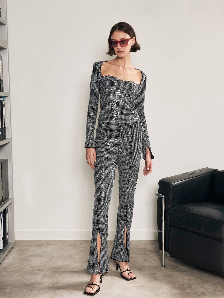 Athletic Top Black Sequins for wholesale by Virago Barcelona