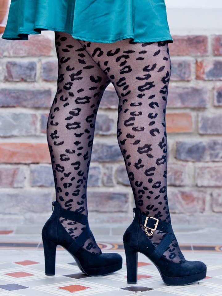 Sokisahtel I BestSockDrawer – wholesale Tights - Dam – ROYAL Plus Size Svarta Leopardmönstrade tights Djärva och trendiga