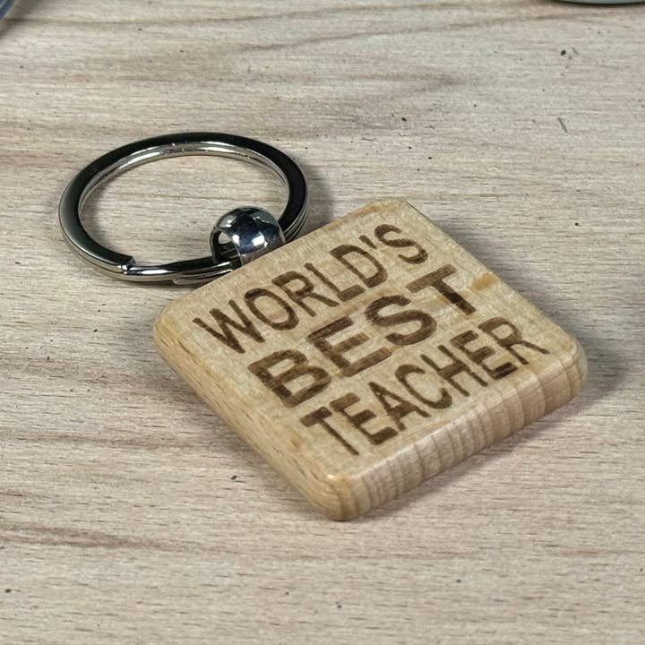 Portachiavi in legno - Il miglior insegnante del mondo per la vendita all'ingrosso da parte di Craftypups