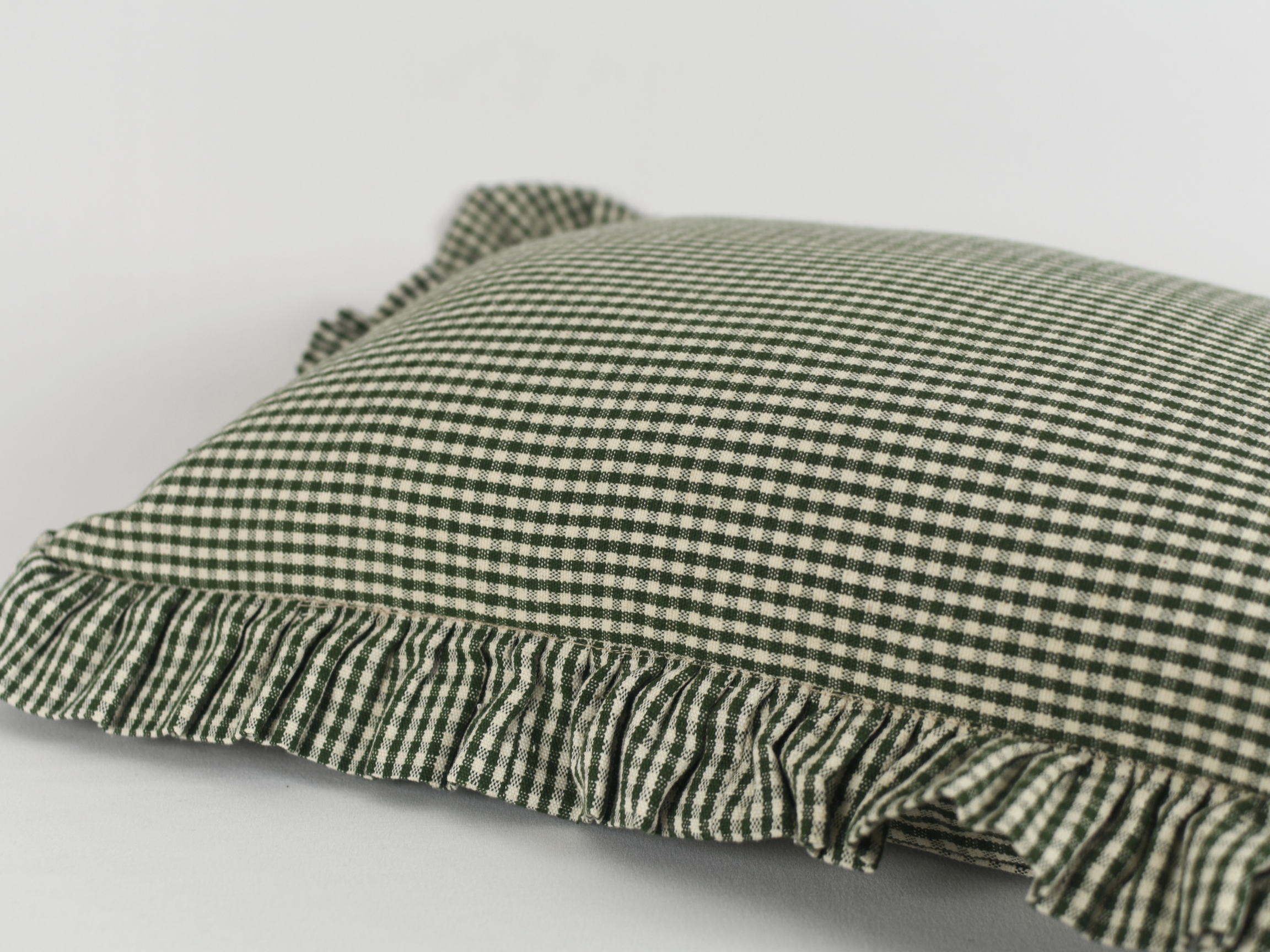 Xasmin Interiors LLC - Wholesale Throw Pillow Cover - Georgie Ruffle Pillow1