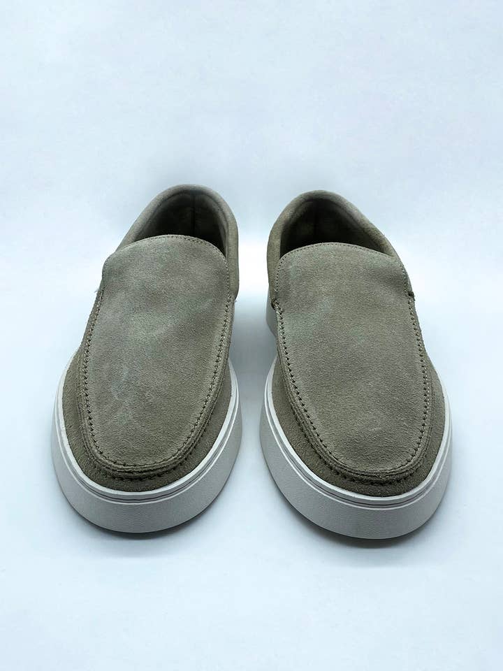 ShoesVela-S4 for wholesale by Under Blue