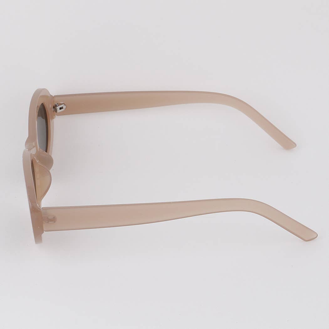 Mix Color Retro Oval Sunglasses for wholesale on Faire3