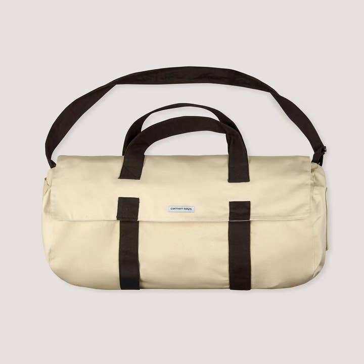 Form Beige and Brown Sports Bag y otras tendencias de Resultados para bolsa chicharrones al por mayor. Devoluciones gratuitas y condiciones de pago a 60 días en Faire en Faire.