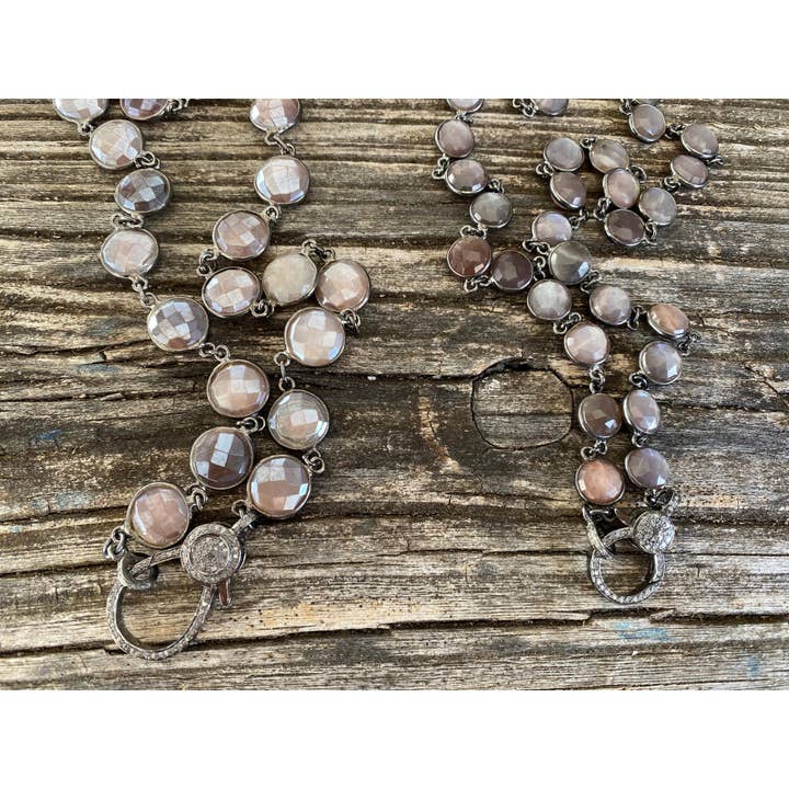 Chokolade månesten mønt Bezel halskæde med bane diamant lås for engroshandel hos ILISSA MICHELE JEWELRY