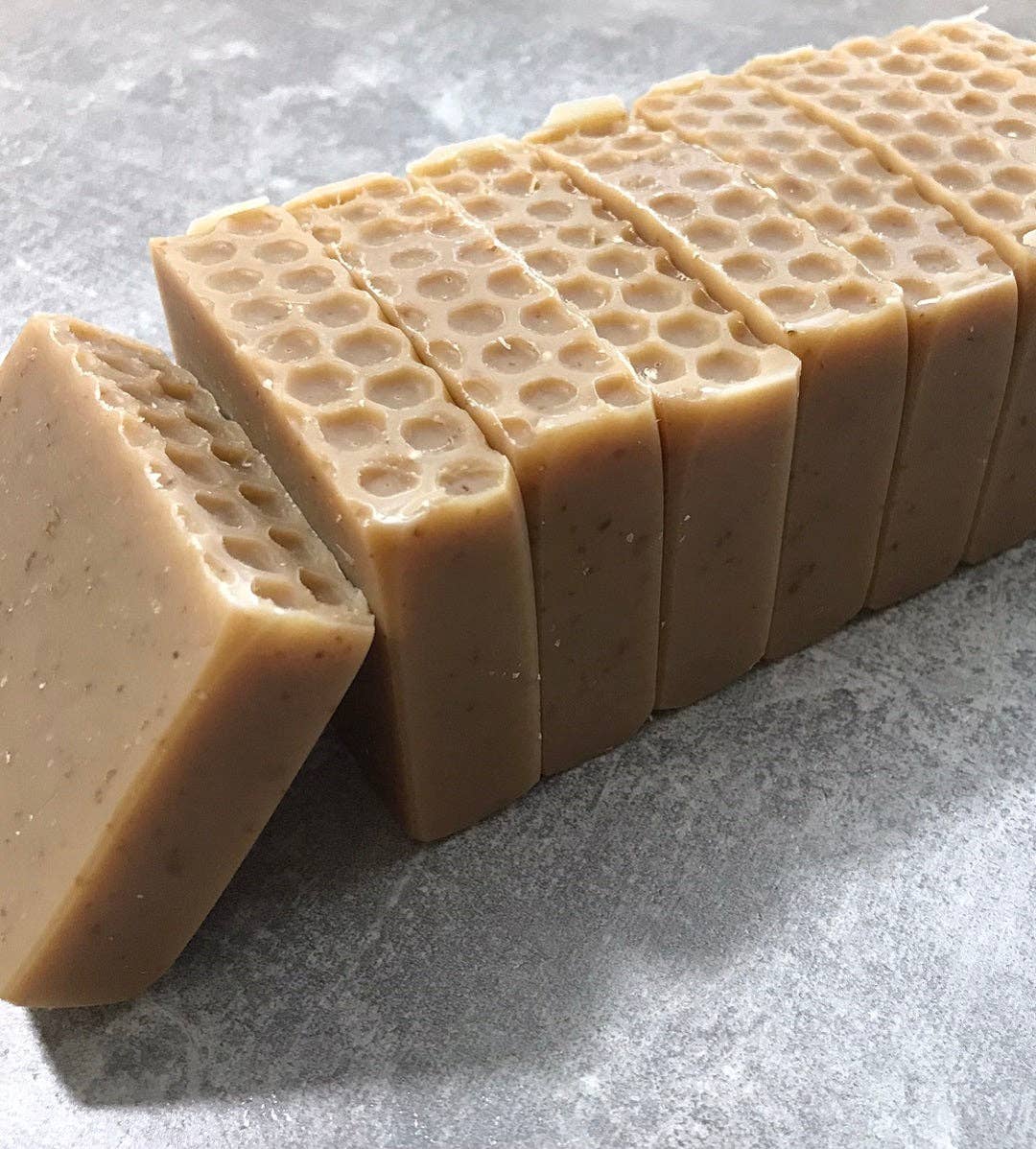 The Lane Natural Skincare Company – wholesale Bar Soap – Handmade Soap - Honey and Oat2