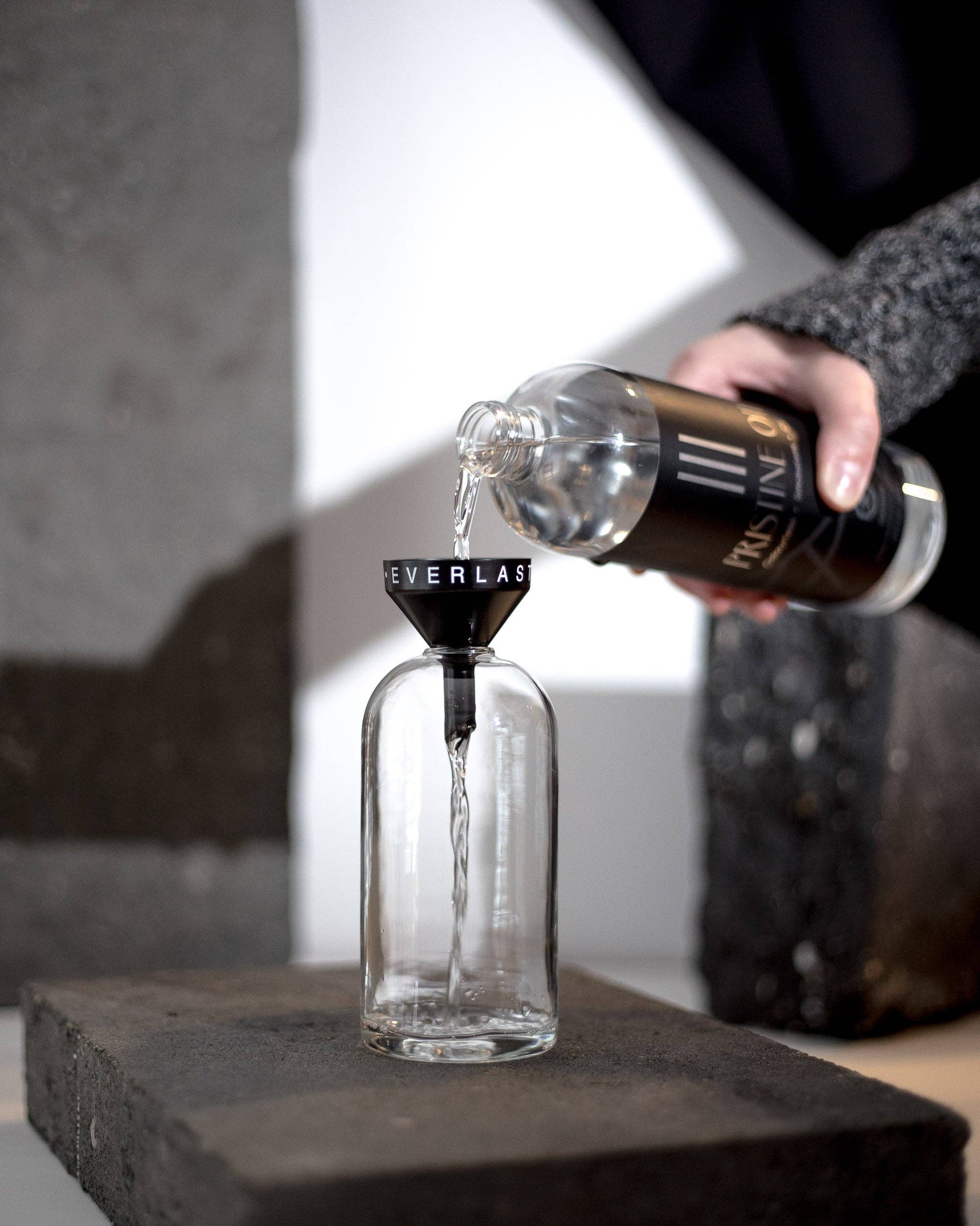 Everlasting Candle Co. - Wholesale Funnel - Black Steel Funnel [x1 pack]2