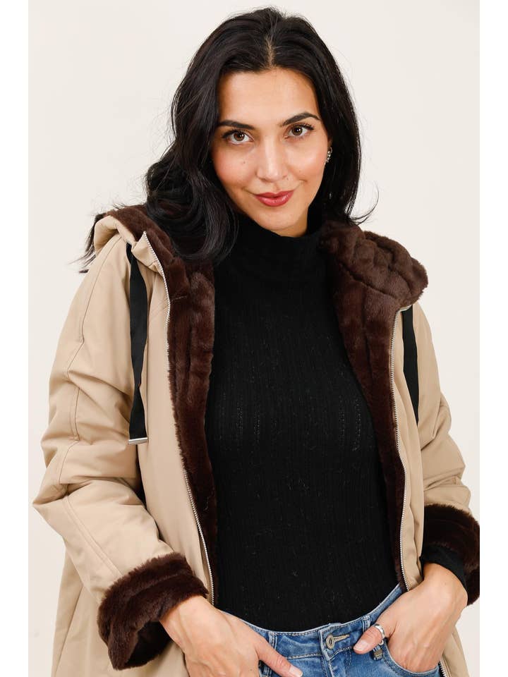 Attrait Paris - Wholesale Parka - Women's - Long hooded parka, reversible fur (Copy)23