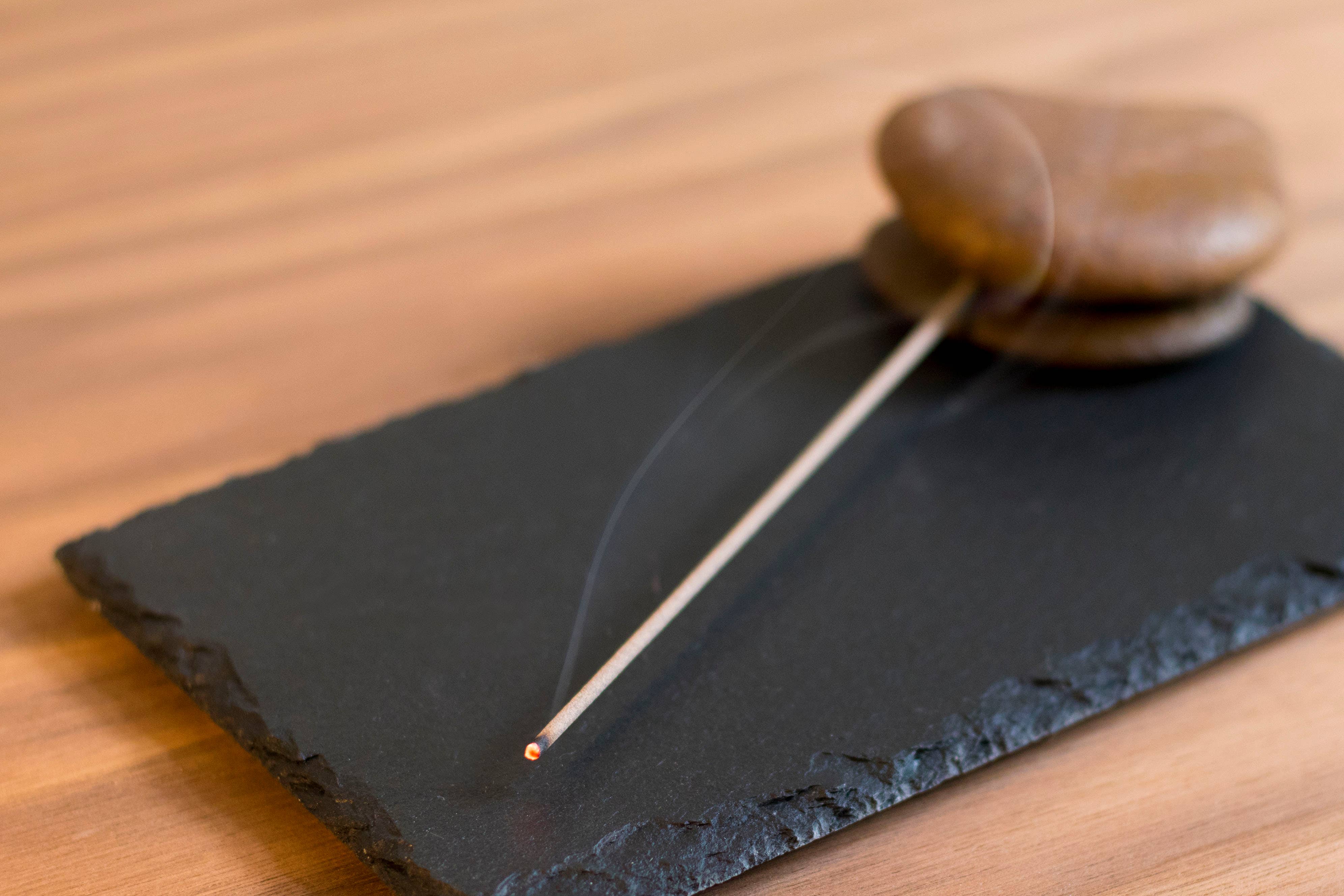 BinDesign - Wholesale Incense - Kyara Eiju (Special Agarwood) - incense sticks8