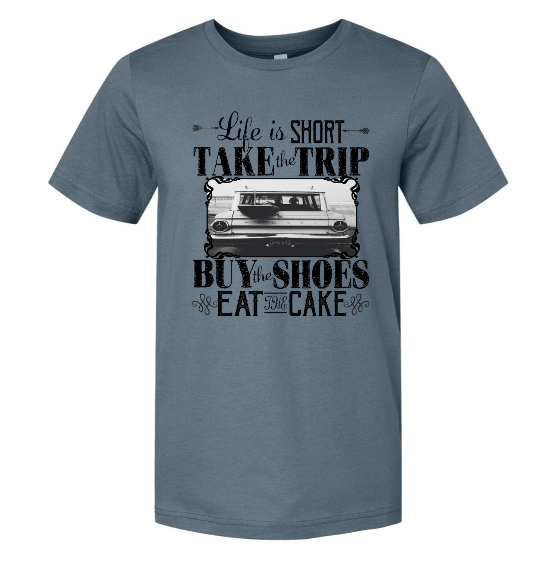 Kiki's Boutique – wholesale T-shirts med screentryck – Dam – Life Is Short Grafisk T-shirt2