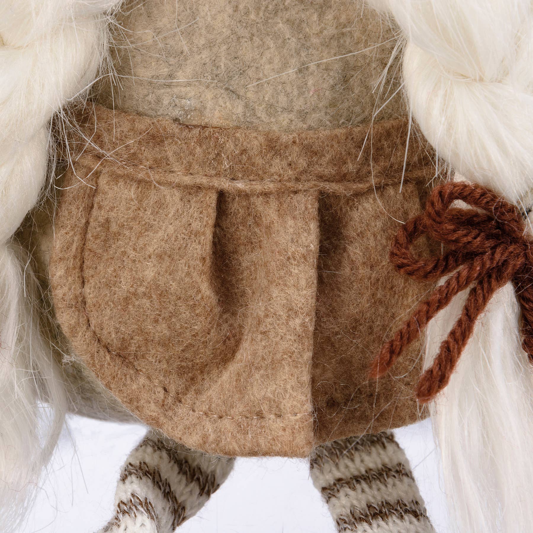 Primitives by Kathy - Wholesale Throw/Decorative Pillow - Gnome Couple Sitter Set7