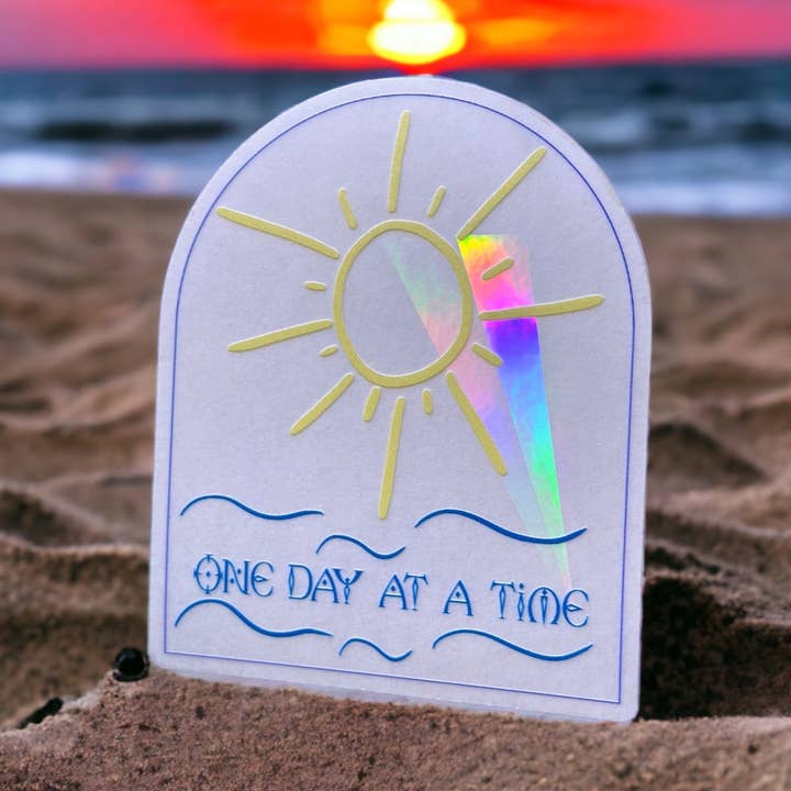 Ein Tag nach dem anderen Regenbogen-Sonnenfänger-Aufkleber für den Großhandel von Planty'tude