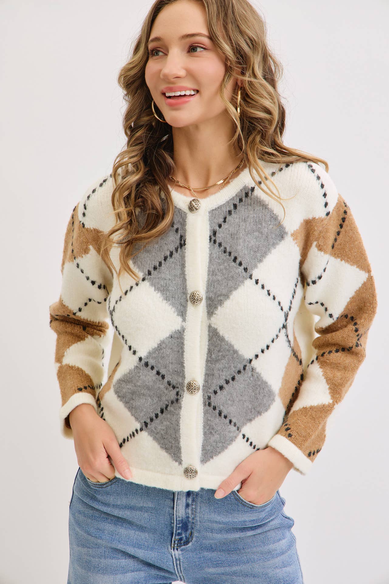 IVORY GREY COZY SOFT ARGYLE PATTERN SWEATER KNIT CARDIGAN for wholesale on Faire0