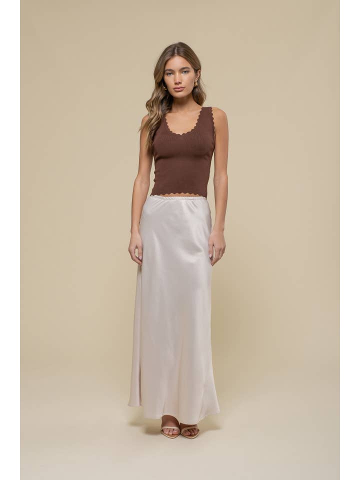 The Workshop Studio – wholesale Stickad topp - Dam – ÄRMLÖS TRÖJA MED KAMMUSSLINGSKANT STICKAD CROP TOP13