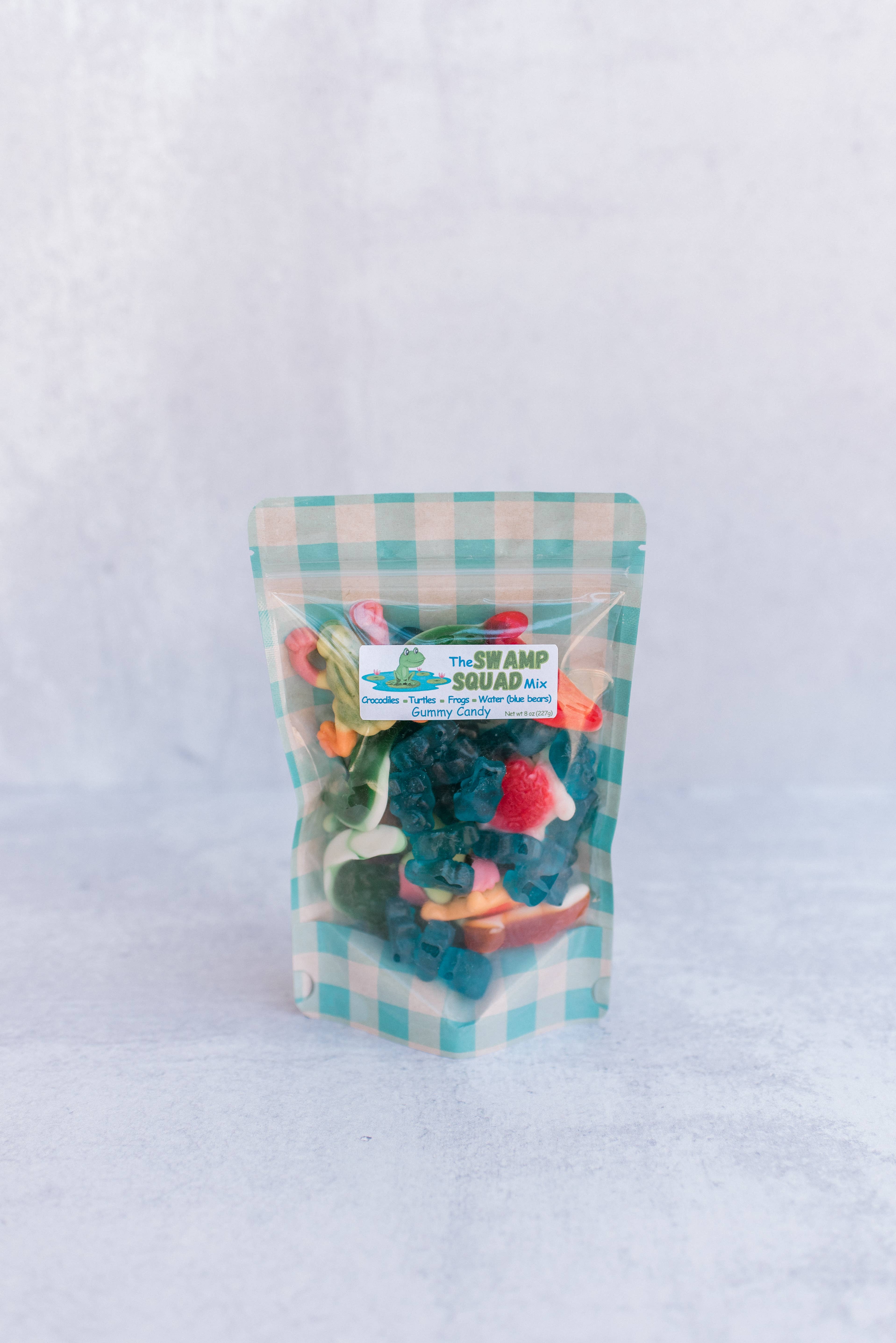 The Honey Den - Wholesale Gummy - The Swamp Mix– Frogs, Gators, Turtles & Blue “Water” gummies7