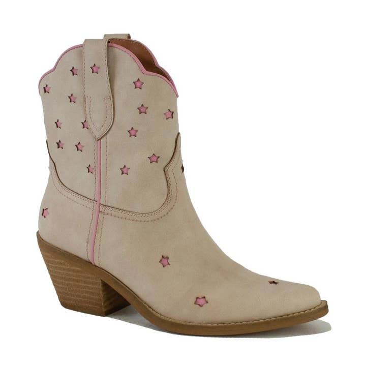 Bottines Western à Talon Bloc pour Femmes Beast Fashion ADELA-30 avec Petites Découpes Étoiles - Pack de 12 Paires - 46,35/Paire pour la vente par Mars Sky Shoes Wholesale