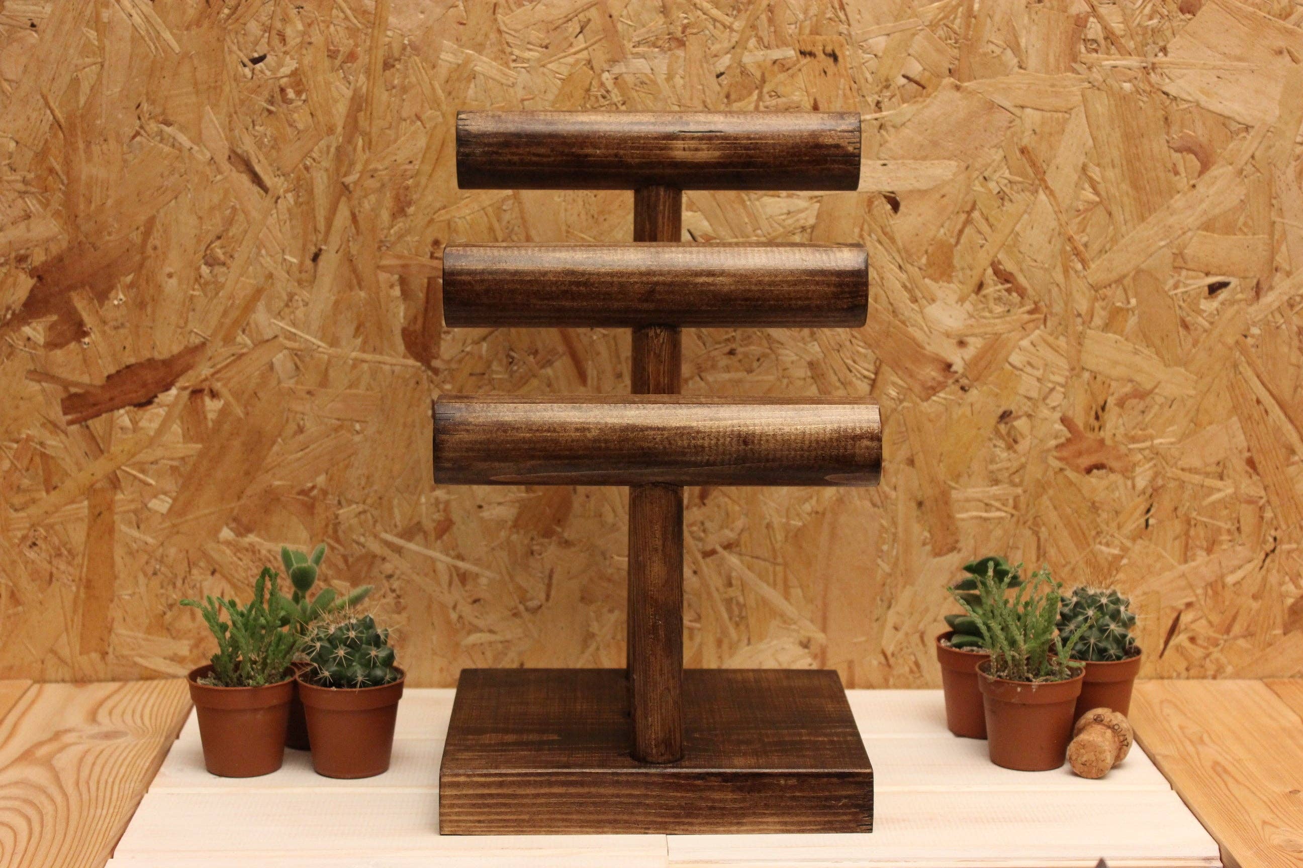 Saw It Loved It - Wholesale Jewelry Stand & Display - 3 Tier Watch And Jewellery Stand2