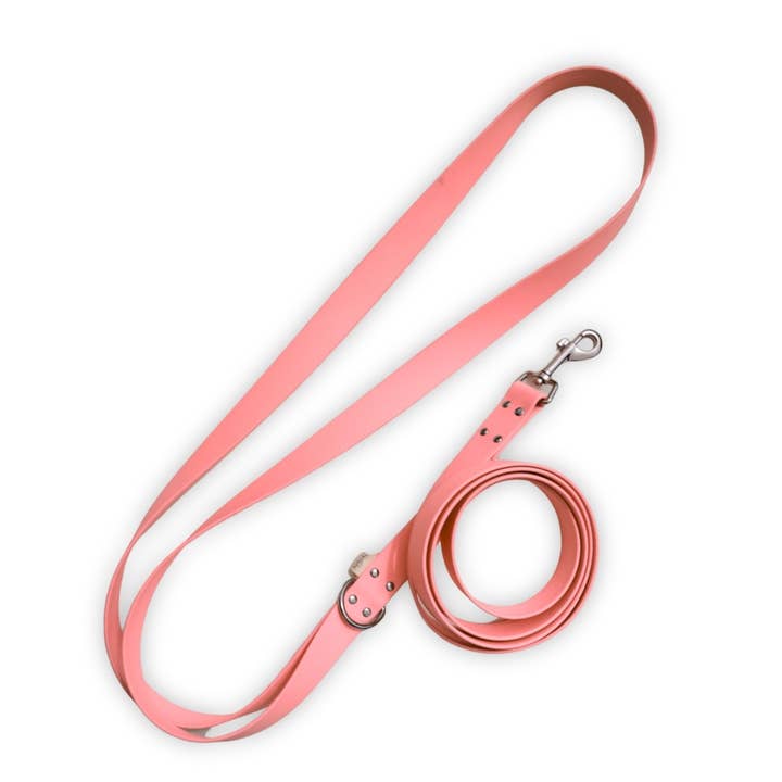 Peach, coral shoulder leash, handmade in France for wholesale by Stylidog
