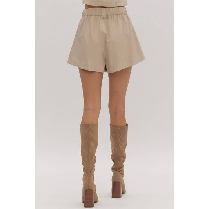 STYLE USA - Wholesale Shorts - Women's - Solid faux leather high rise shorts17