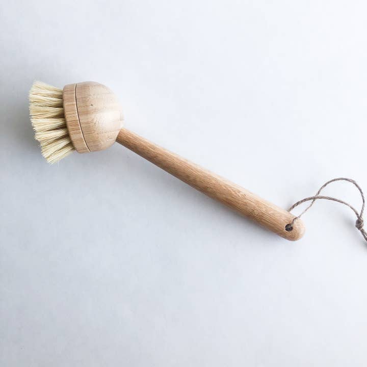Smile Boutiques - Wholesale Cleaning Brush - Natural Bamboo Sisal Dish Brush With Replaceable Head