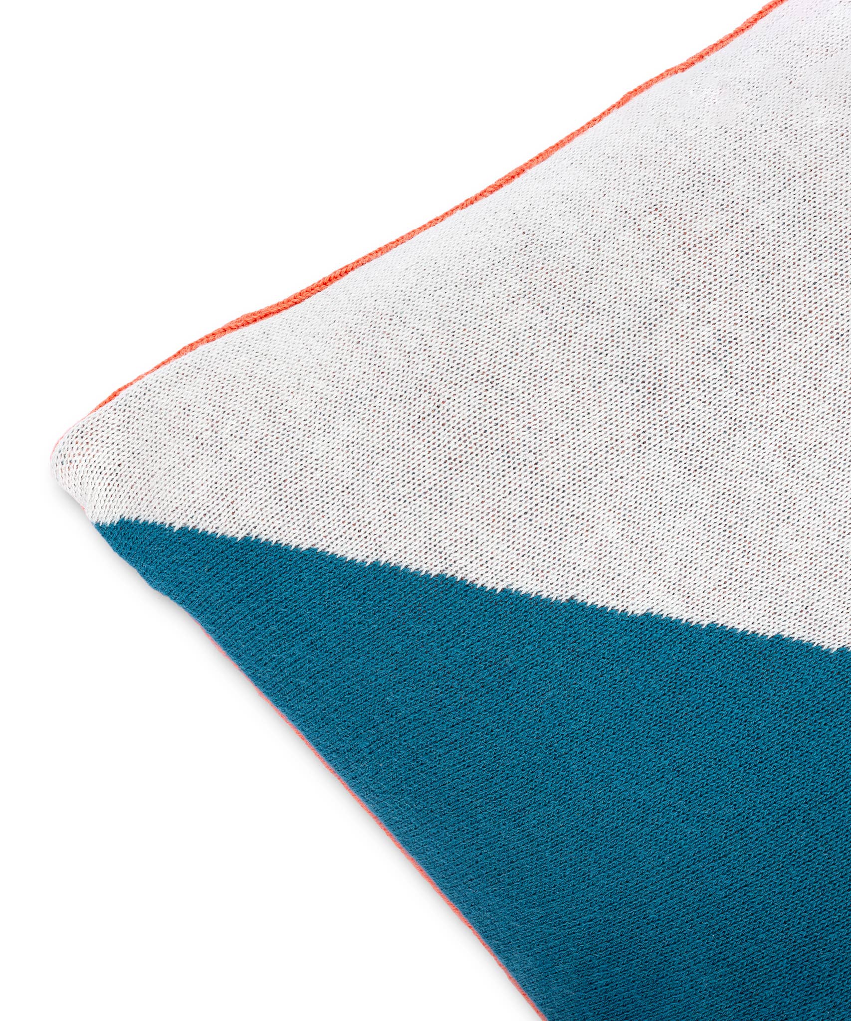 AGATHA PORTO - Wholesale Throw Pillow Cover - Lisboa Grande Cushion Cover - Coral3