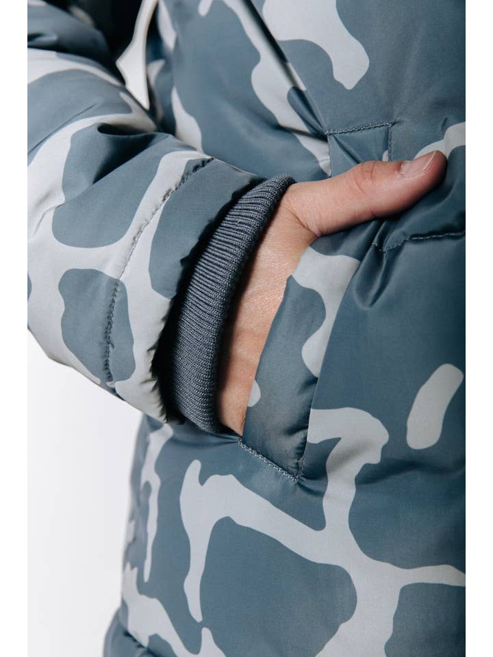 Finch Clean Camo Puffer Jacket | Dark grey for wholesale on Faire4
