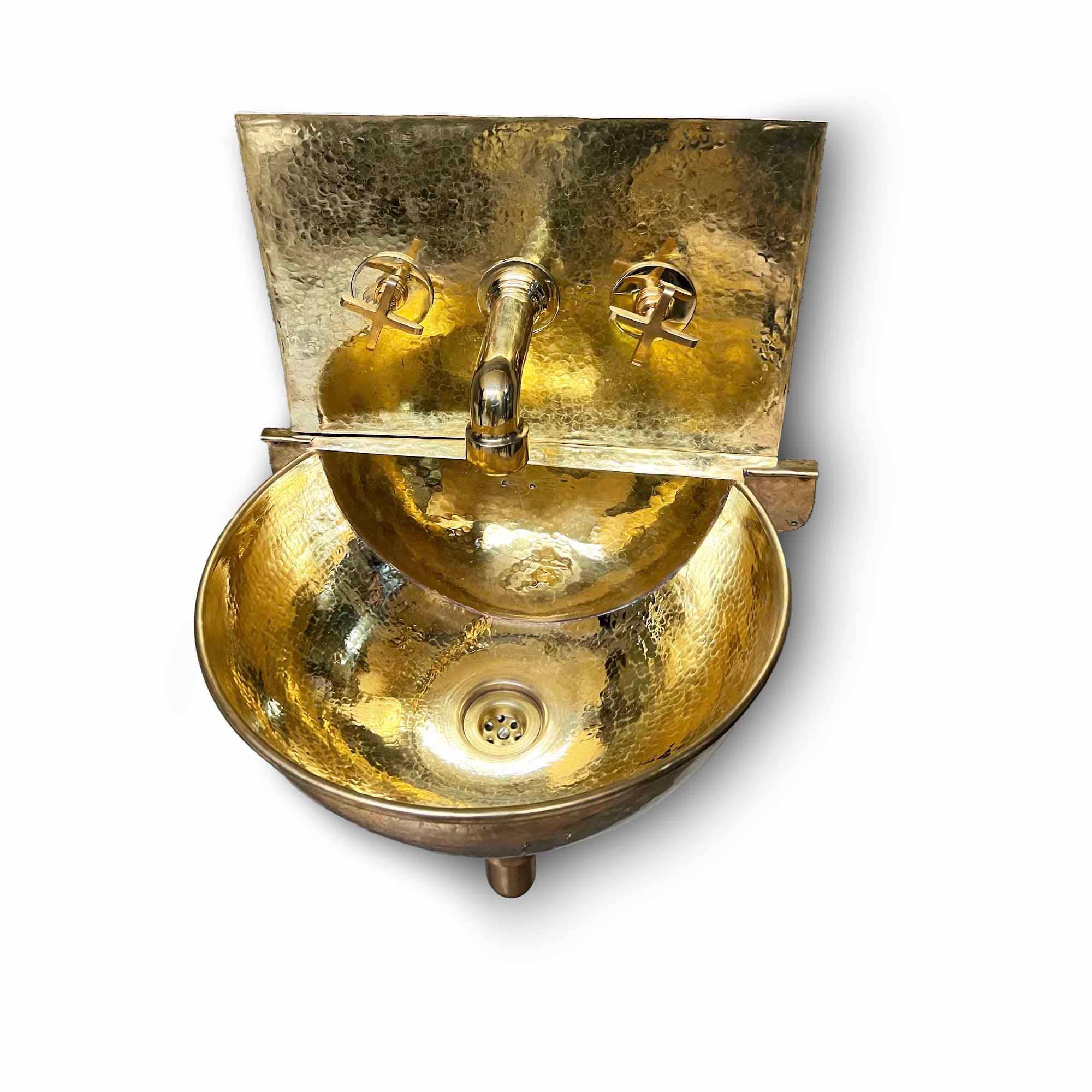 Palmeraies - Wholesale Bathroom Accessory Set - Unlacquered Brass Wall Mount Sink1