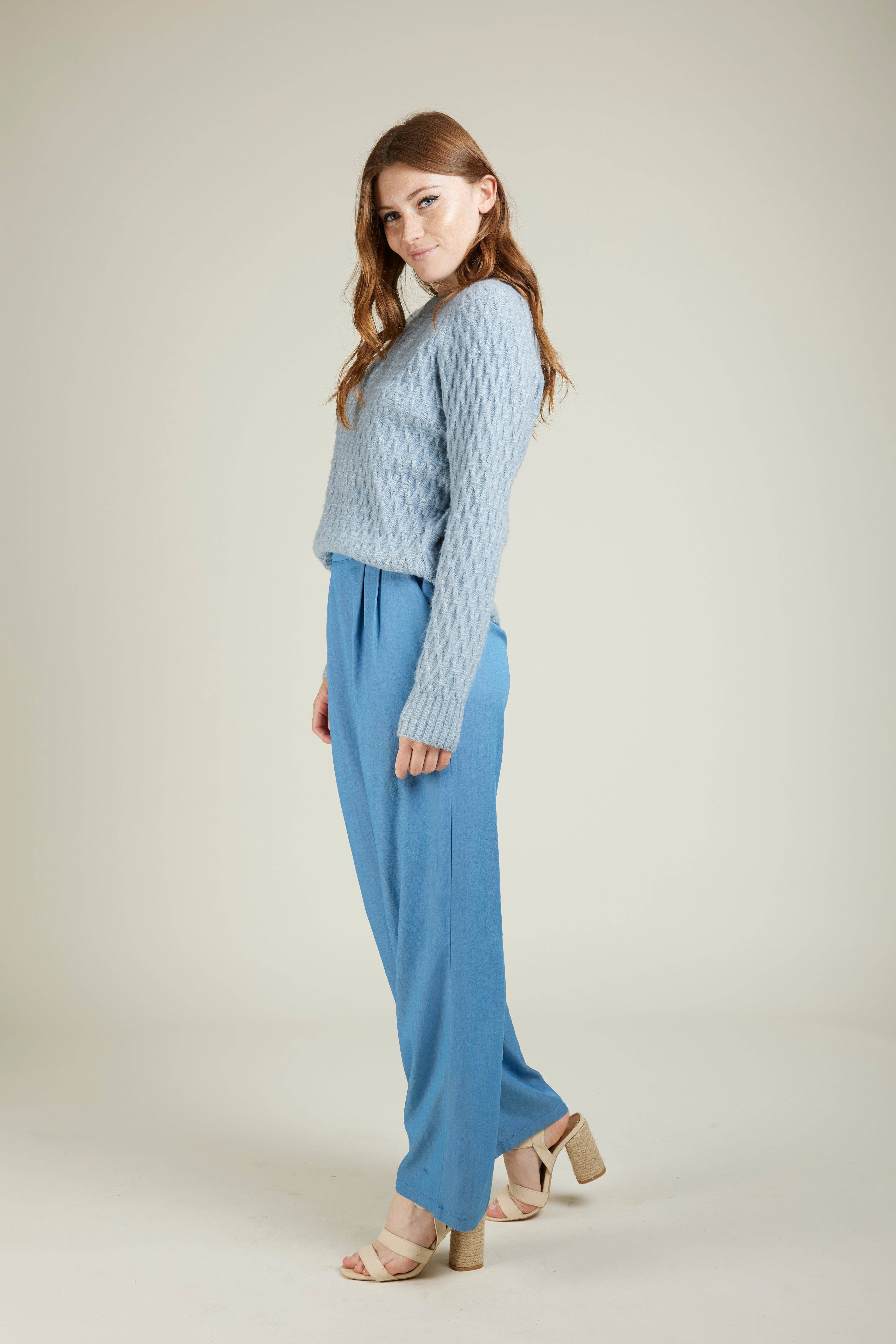 Andy & Lucy - Wholesale Pants - Women's - BLANKA - Fluid high-waisted pants2