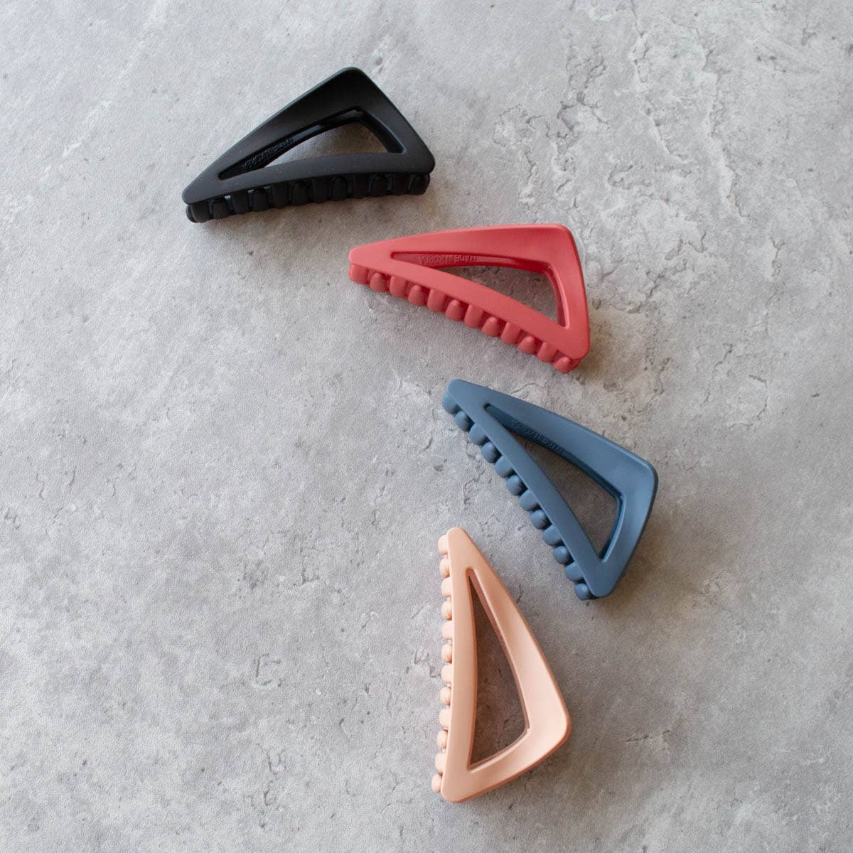 Tiepology – wholesale Hair clip – Women’s – Formula Hair Claw Clip20