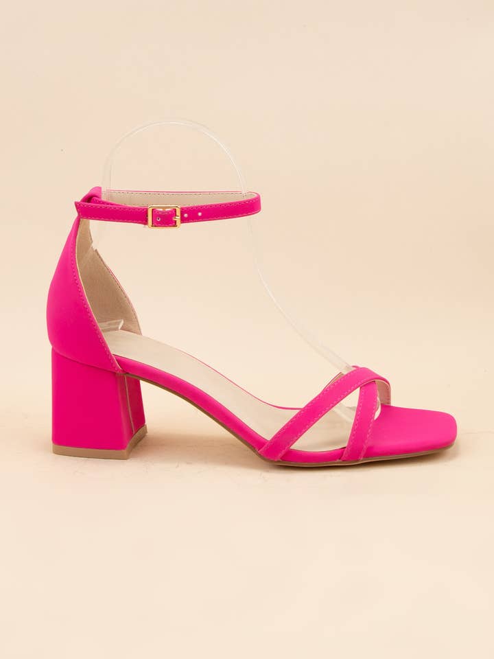 CCOCCI - Wholesale Lage hakschoenen - Dames - EDNA-1 SANDAAL MET VIERKANTE NEUS EN ENKELBANDJE EN BLOKHAK6