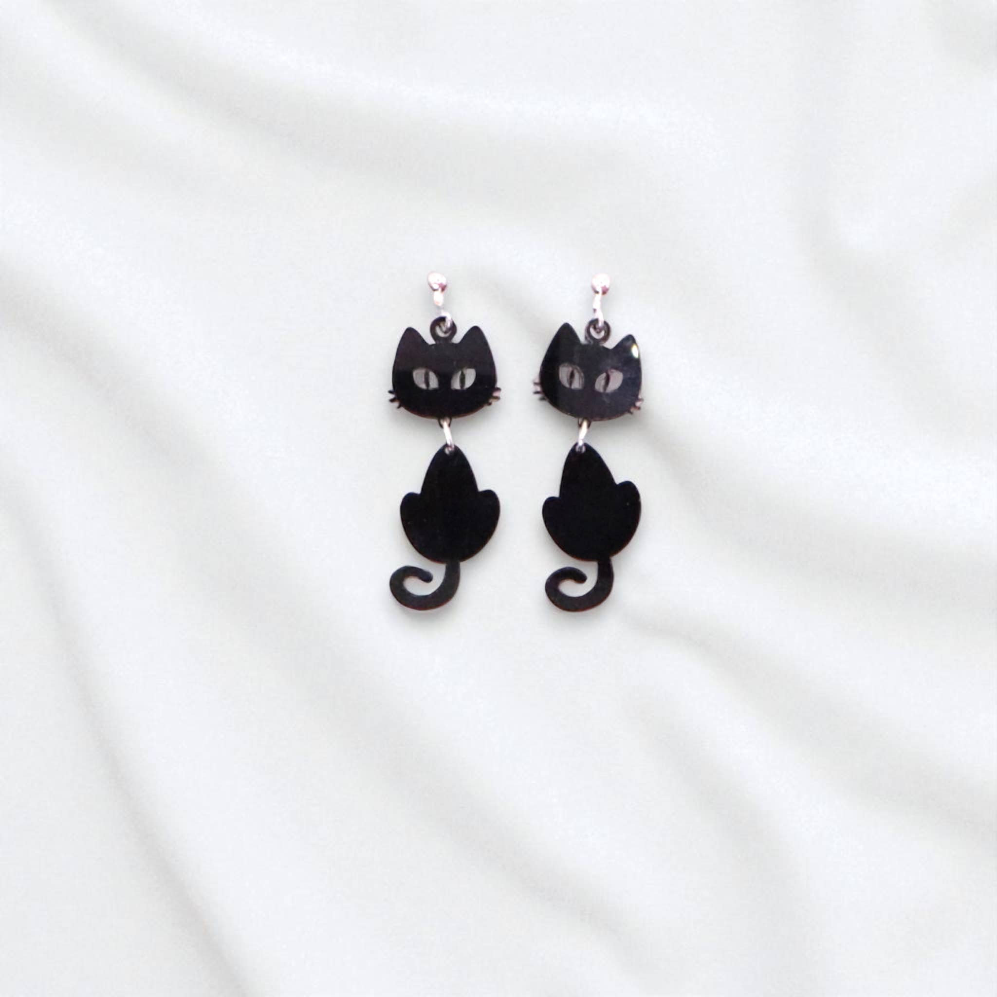 Fish Towne Designs, LLC - Wholesale Dangle Earrings - Spooky Black Cat Halloween Acrylic Earrings2