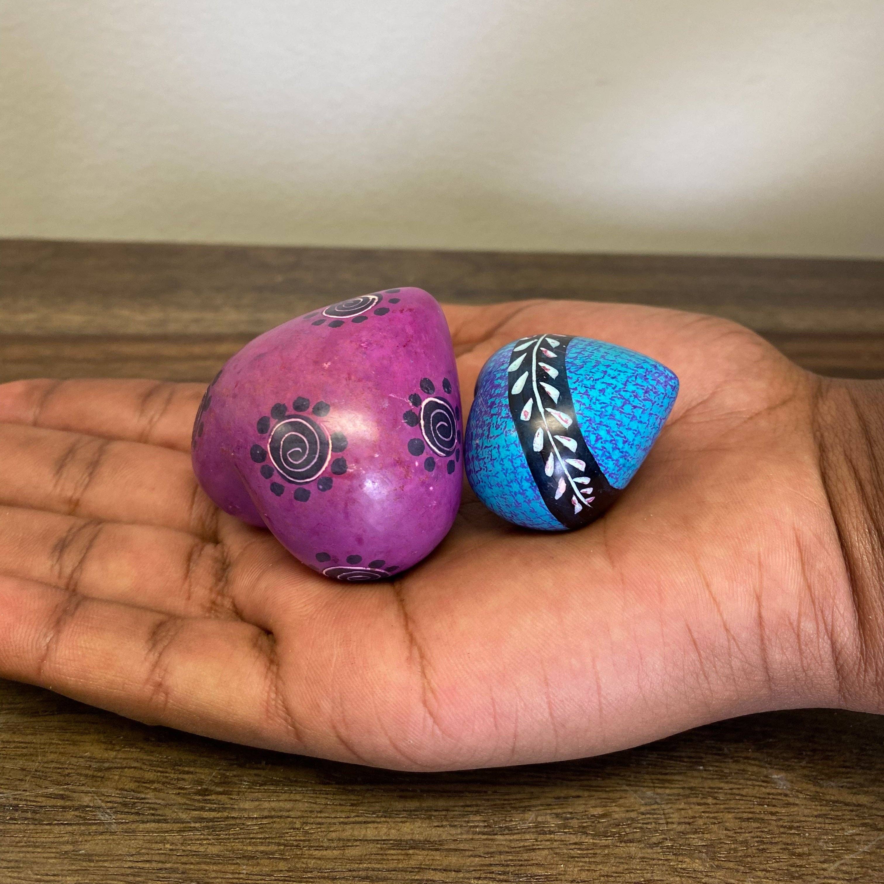 Gitzell FairTrade - Wholesale Decorative Figurine - Soapstone Medium Hearts-Set of 65