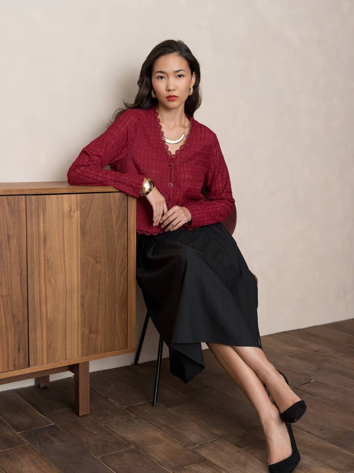 LULUMARY - Wholesale Blouse - Women's - Textured cropped blouse CH235A