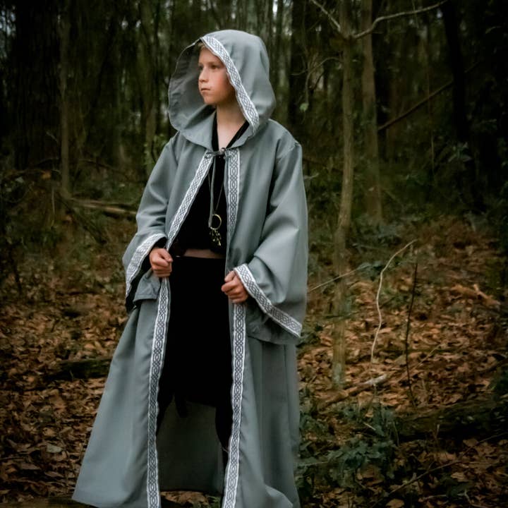 everfan - Wholesale Costume - Kids - Kids Celtic Robe | Medieval Sorcerer Cloak with Hood7