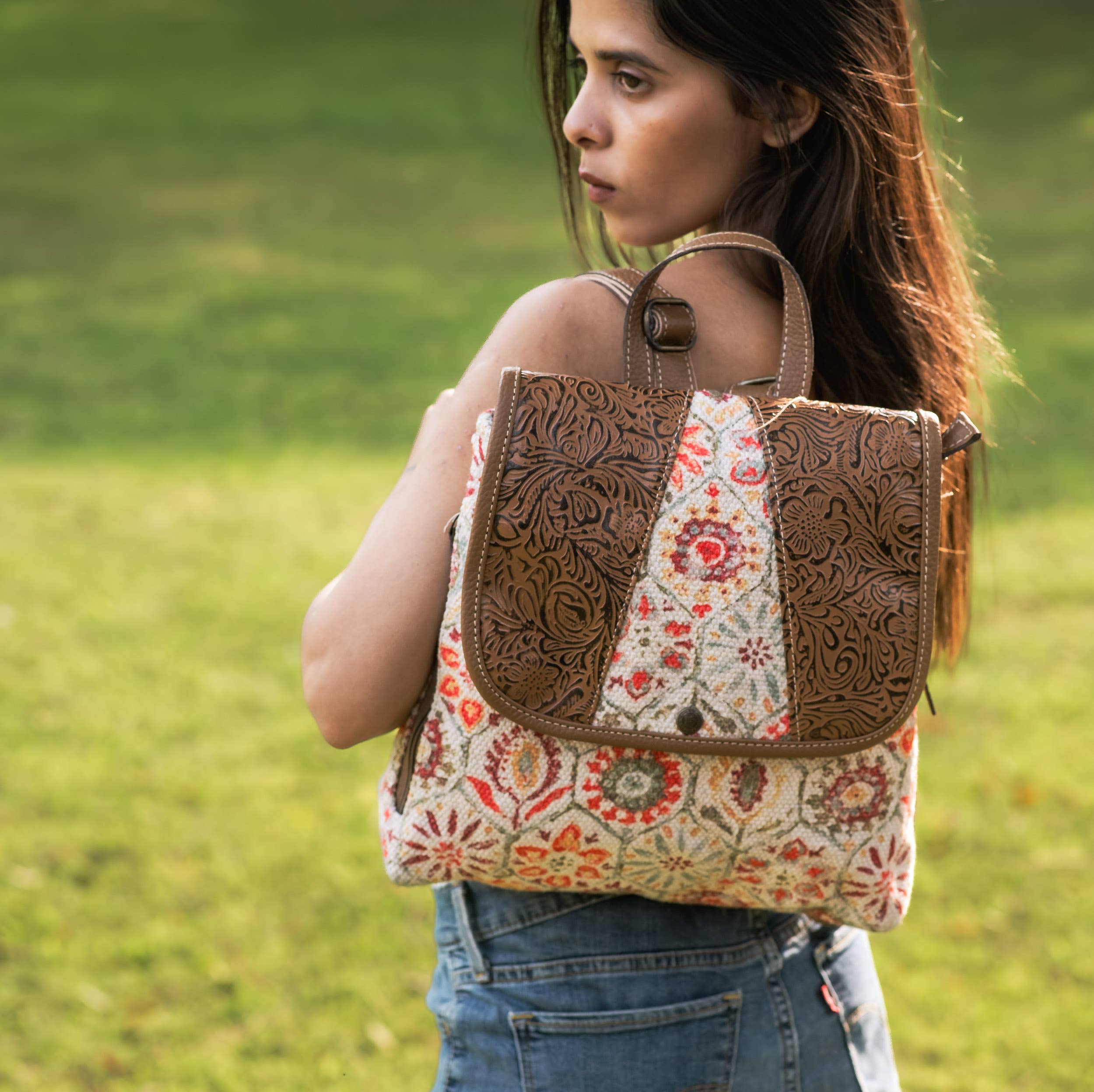 Hopofly Bags - Wholesale Backpack - Women's - Canvas & Leather Women's Nesti Backpack1