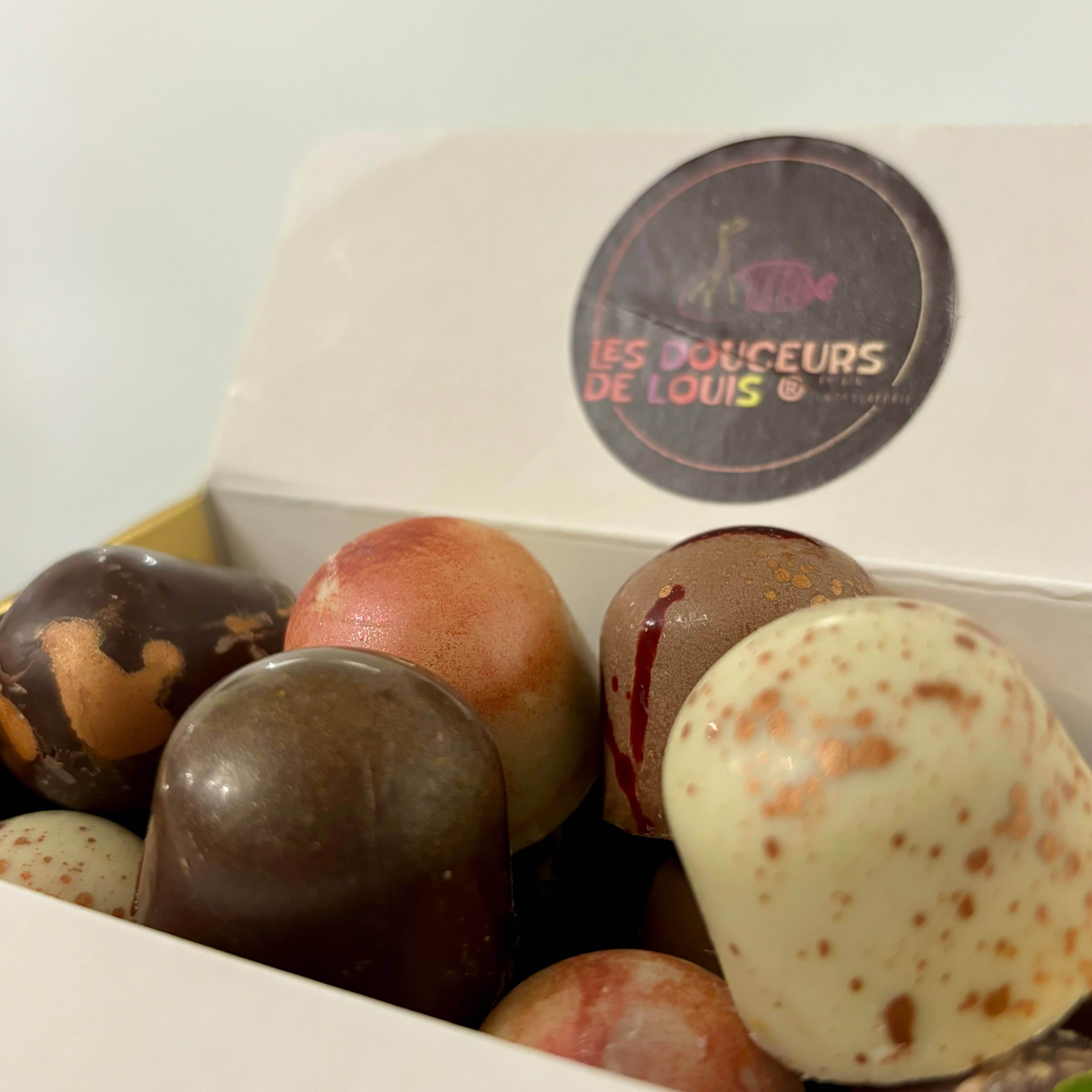 Les Douceurs de Louis - Wholesale Chocolate Box - Filled chocolates in a box or box: 4 sizes available2