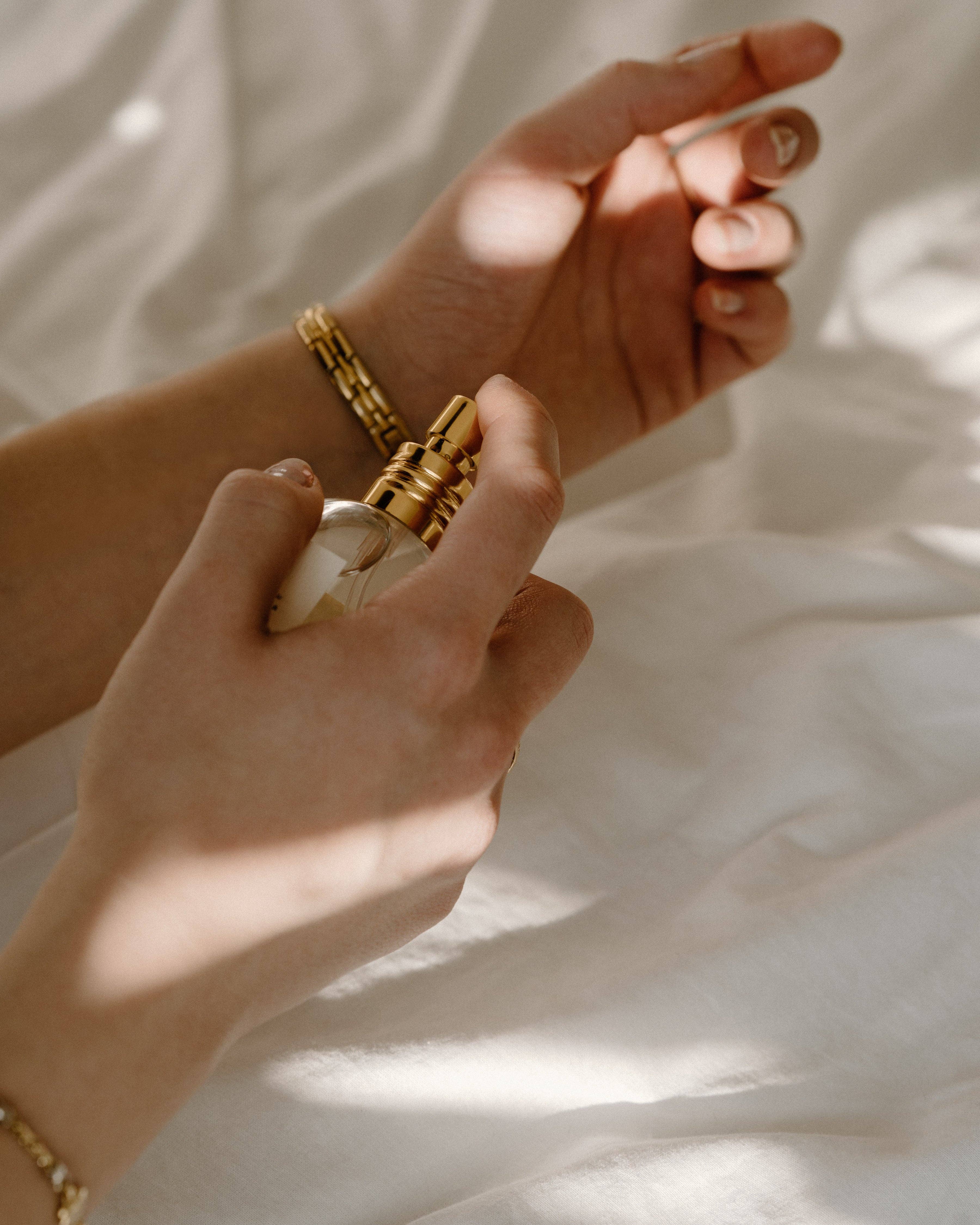 Stella Candle Company – wholesale Perfume/eau de toilette – Night Blossom Perfume1