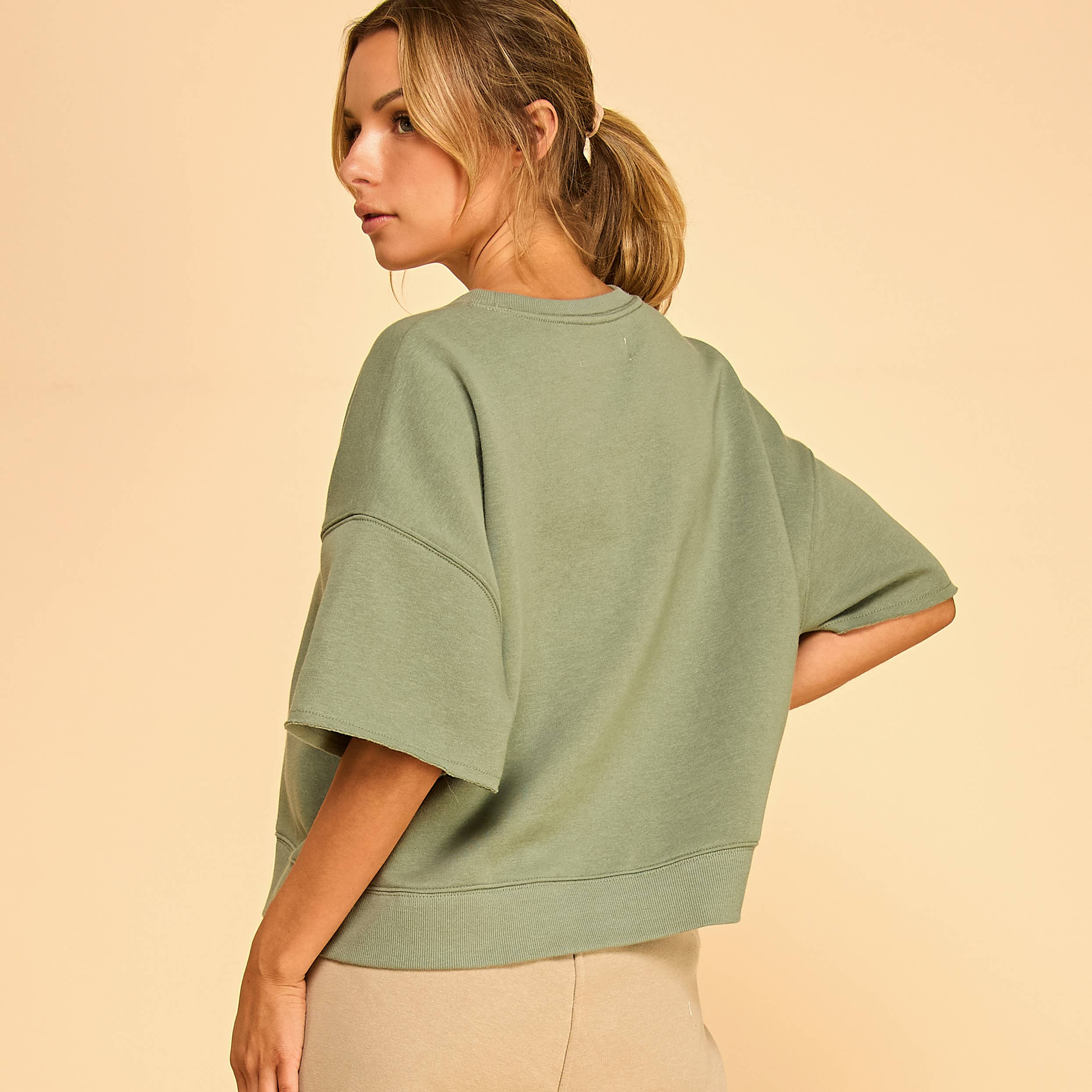 FREEZIA - Wholesale Sweatshirt - Women's - SUPER SOFT SHORT SLEEVE SWEATSHIRT IN FRENCH TERRY-FZ0009-D123