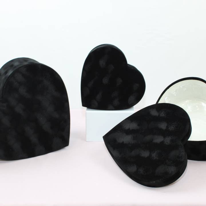 Elegant Design Supply - Wholesale Gift Box - Chic Velvet Heart Flower Box with Lid1