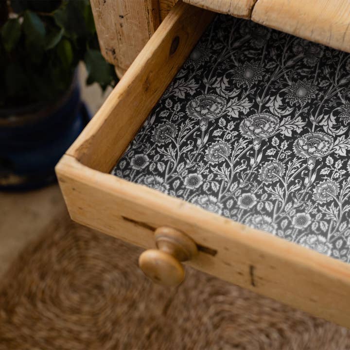 SANDALWOOD SCENTED Drawer Liners in BLACK William Morris Design for wholesale by The Master Herbalist