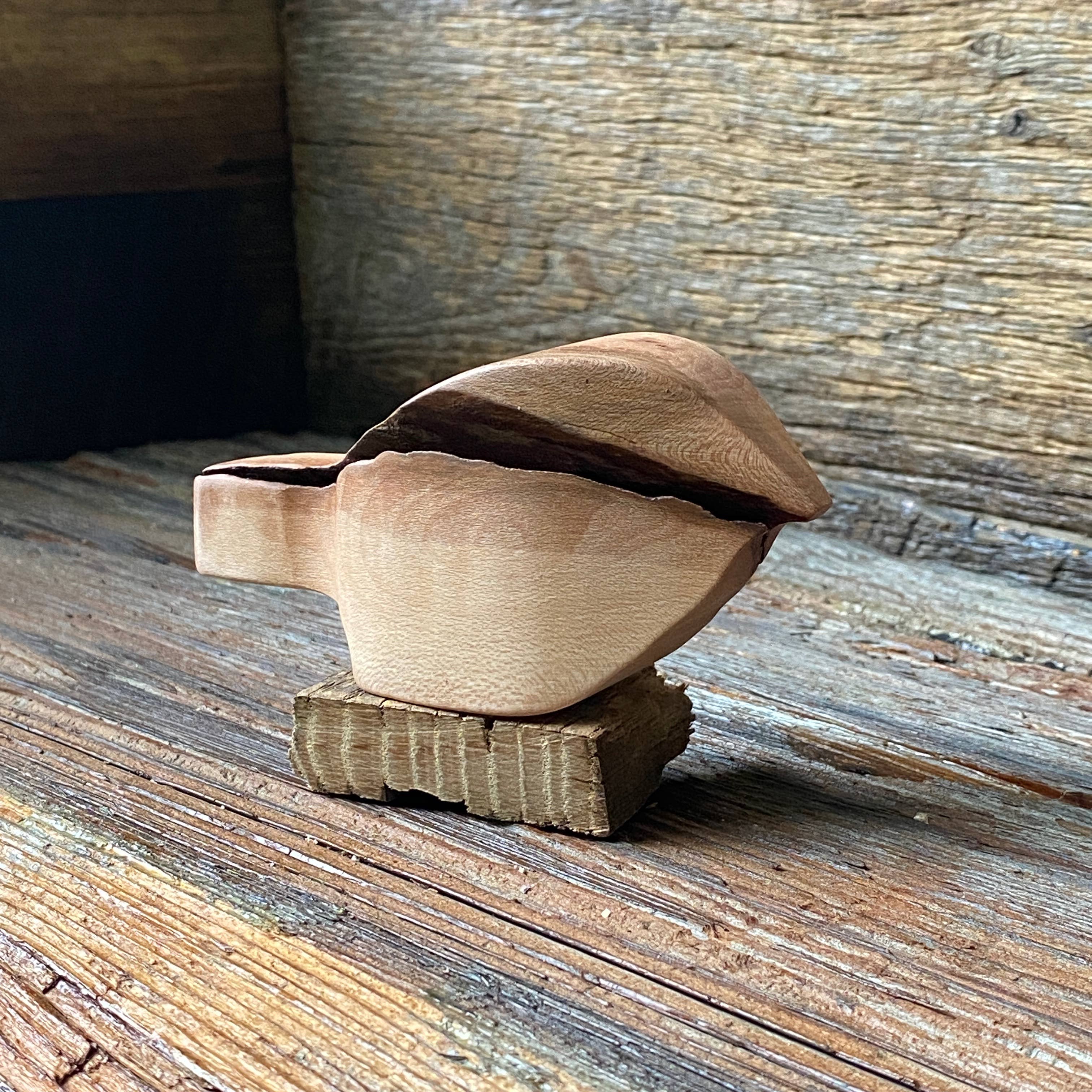 The Haven Woodshop - Wholesale Decorative Tabletop Object - Handcrafted Solid Wooden Birds6