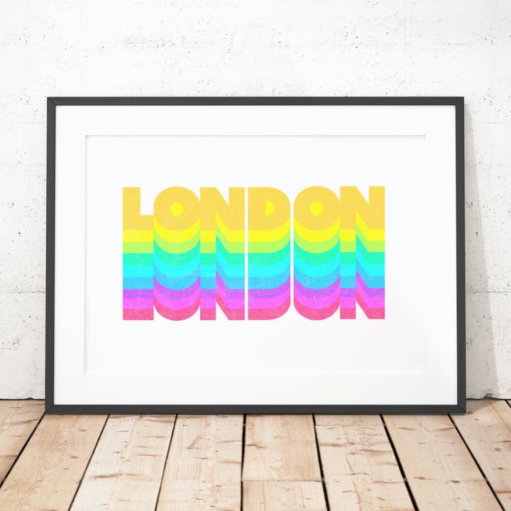 Impressão artística da tipografia de Londres em cores do arco-íris por atacado de Drawn Together Art Collective