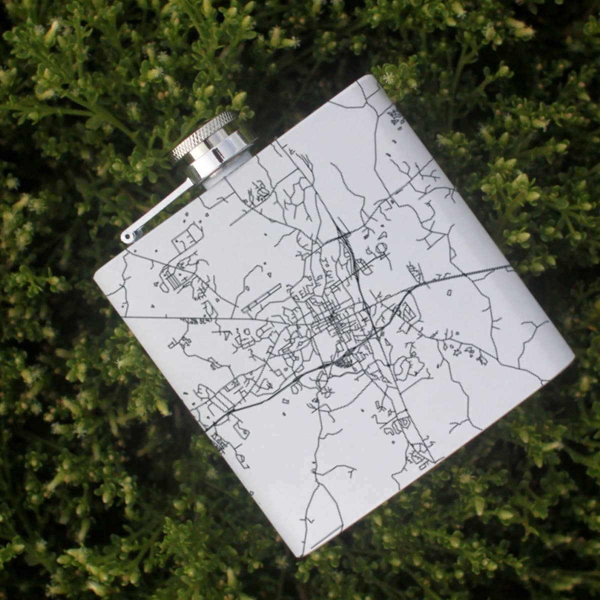 JACE.design - Wholesale Flask - Oxford MS Map Hip Flask in Matte White0