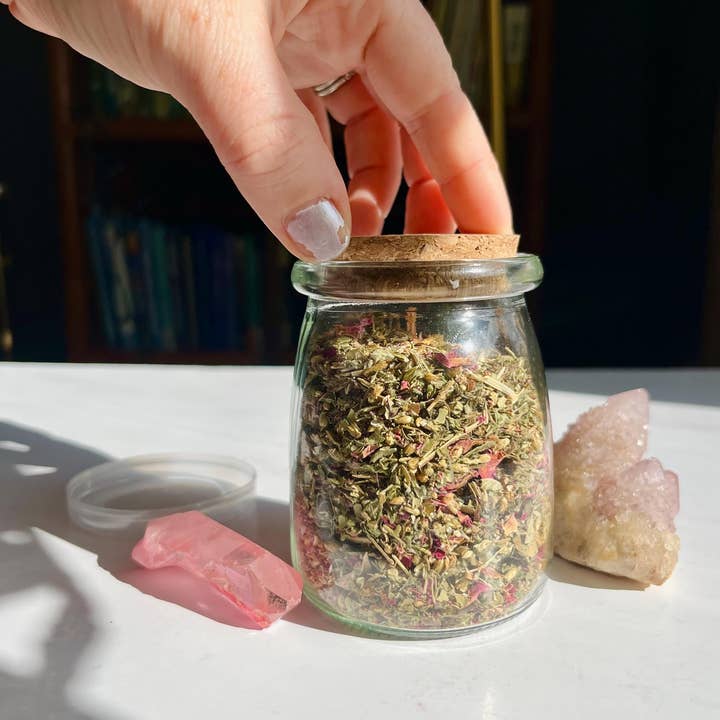 Beauty and the Moon - Wholesale Meditation Supplies - Love & Attraction Herbs for Romance Spells and Rituals1