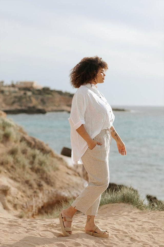 Natürliche Melange Leinen Damenhose Domme in Naturmelange für den Großhandel auf Faire2